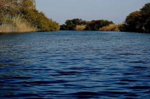 O azul profundo do rio Ciané...